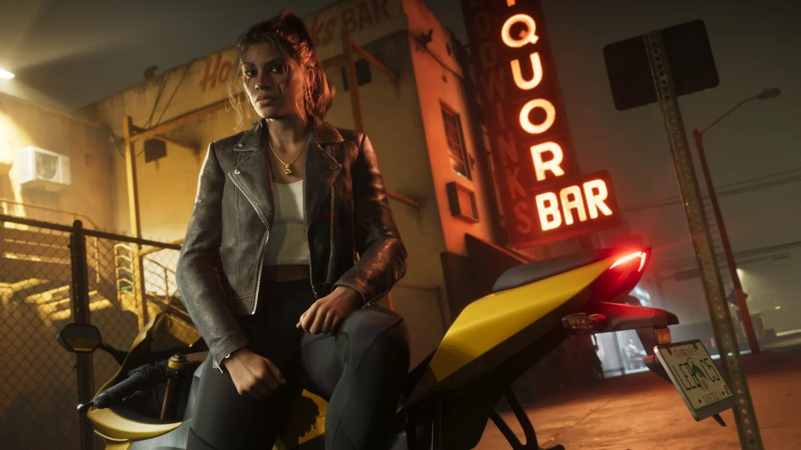 Lucia auf einem Motorrad bei Nacht vor einer Neon-Schnapsbar in GTA 6.